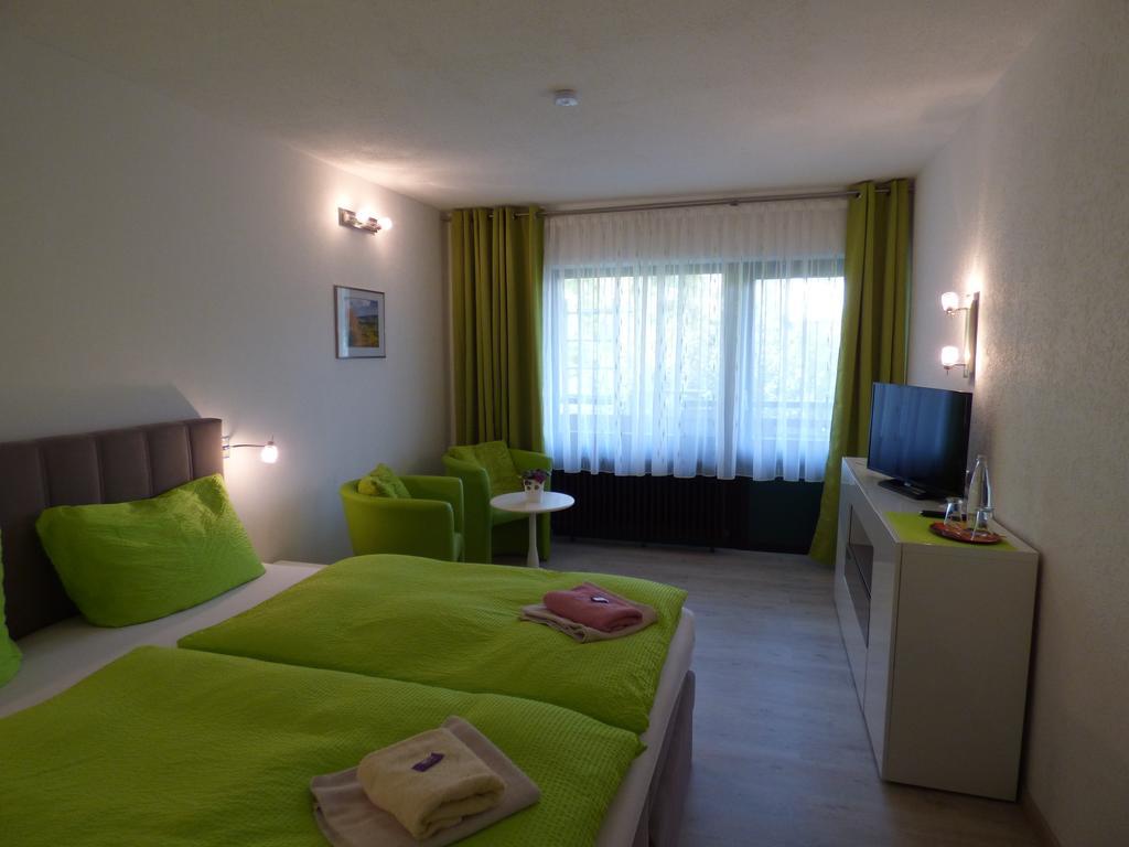 Pension Gasthof Zum Lamm Bischofsheim an der Rhön Buitenkant foto